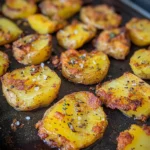 Smashed Potatoes - knusprige Quetschkartoffeln im Ofen