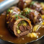 Zarte Rinderrouladen im Backofen zubereitet - Omas Klassiker